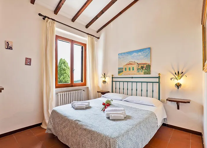 Casalchino-fattoria La Torre Agroturismo San Gimignano